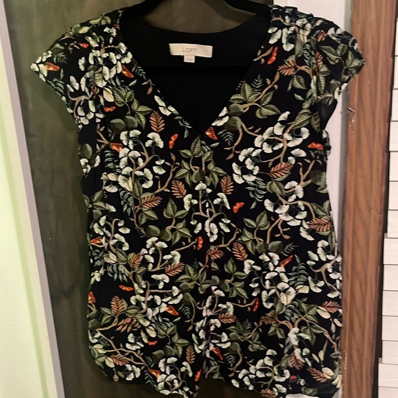 LOFT NAVY FALL FLORAL PRINT BLOUSE SIZE M - Picture 1 of 6